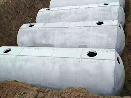 开云体育入口:疑似巴罗商场恐袭嫌犯遭枪击图片曝光 身绑金属容器